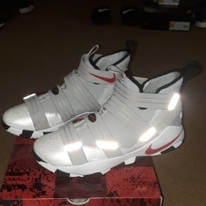 LeBron Soldier 11 SFG Silver Bullet